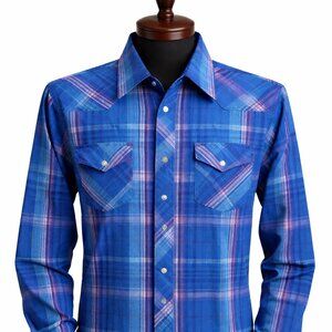Wrangler Blue and Pink Plaid Casual Shirt